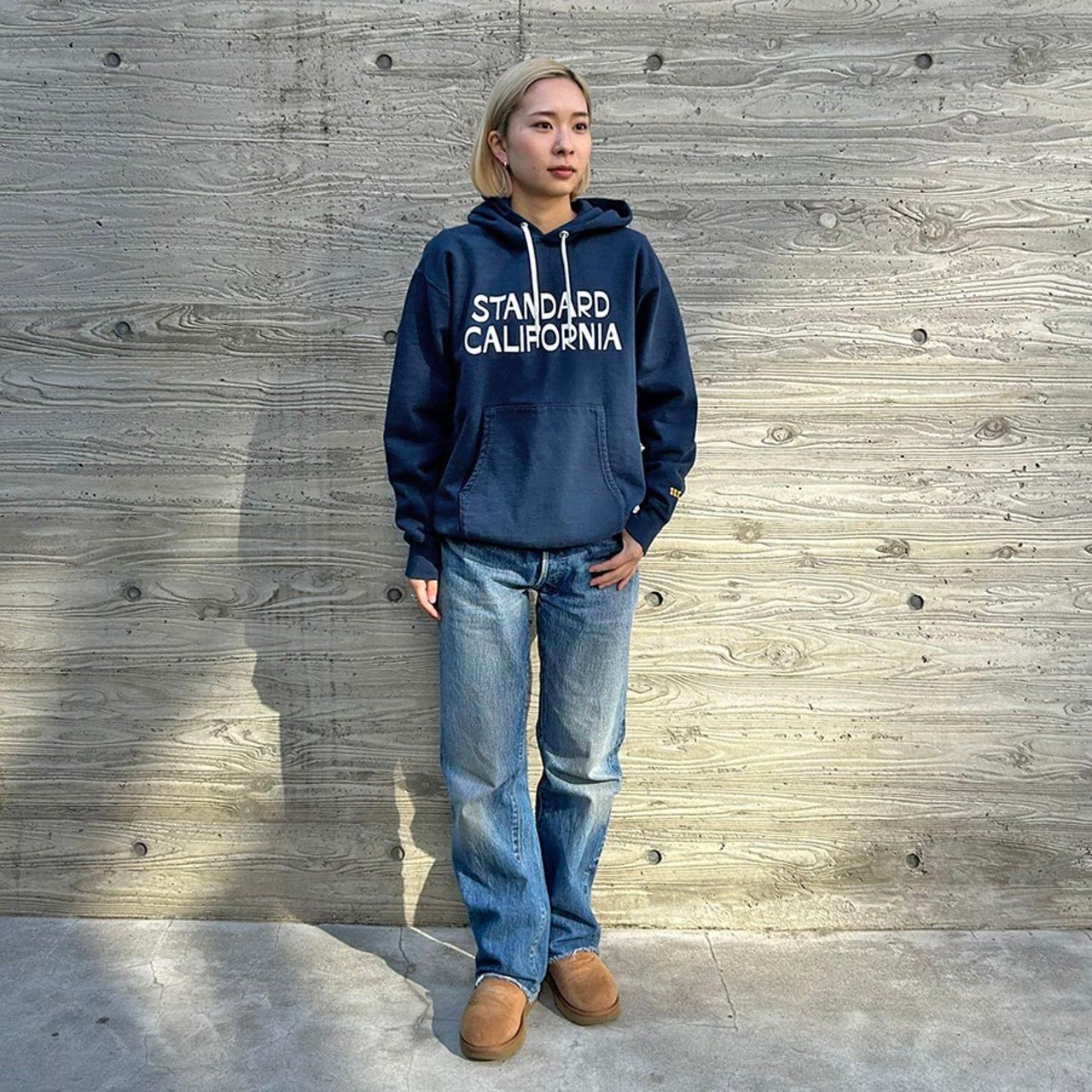 <img class='new_mark_img1' src='https://img.shop-pro.jp/img/new/icons5.gif' style='border:none;display:inline;margin:0px;padding:0px;width:auto;' />STANDARD CALIFORNIA ( ե˥)Jeff for SD Logo Hood Sweat Navy