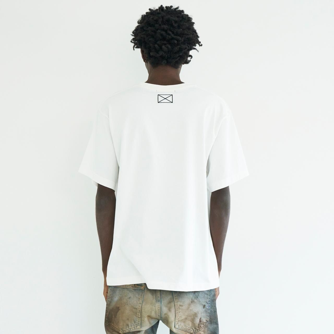 <img class='new_mark_img1' src='https://img.shop-pro.jp/img/new/icons5.gif' style='border:none;display:inline;margin:0px;padding:0px;width:auto;' />MLVINCE () | CLASSIC LOGO S/S TEE WHITE