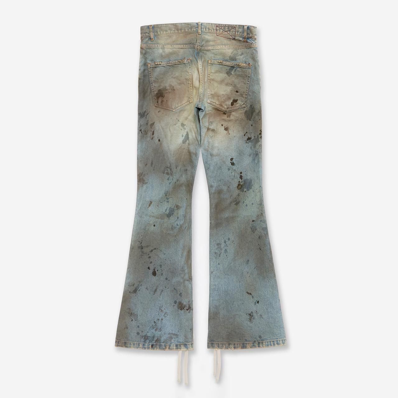 <img class='new_mark_img1' src='https://img.shop-pro.jp/img/new/icons5.gif' style='border:none;display:inline;margin:0px;padding:0px;width:auto;' />MLVINCE () | DISTRESSED FLARE JEANS FADE INDIGO