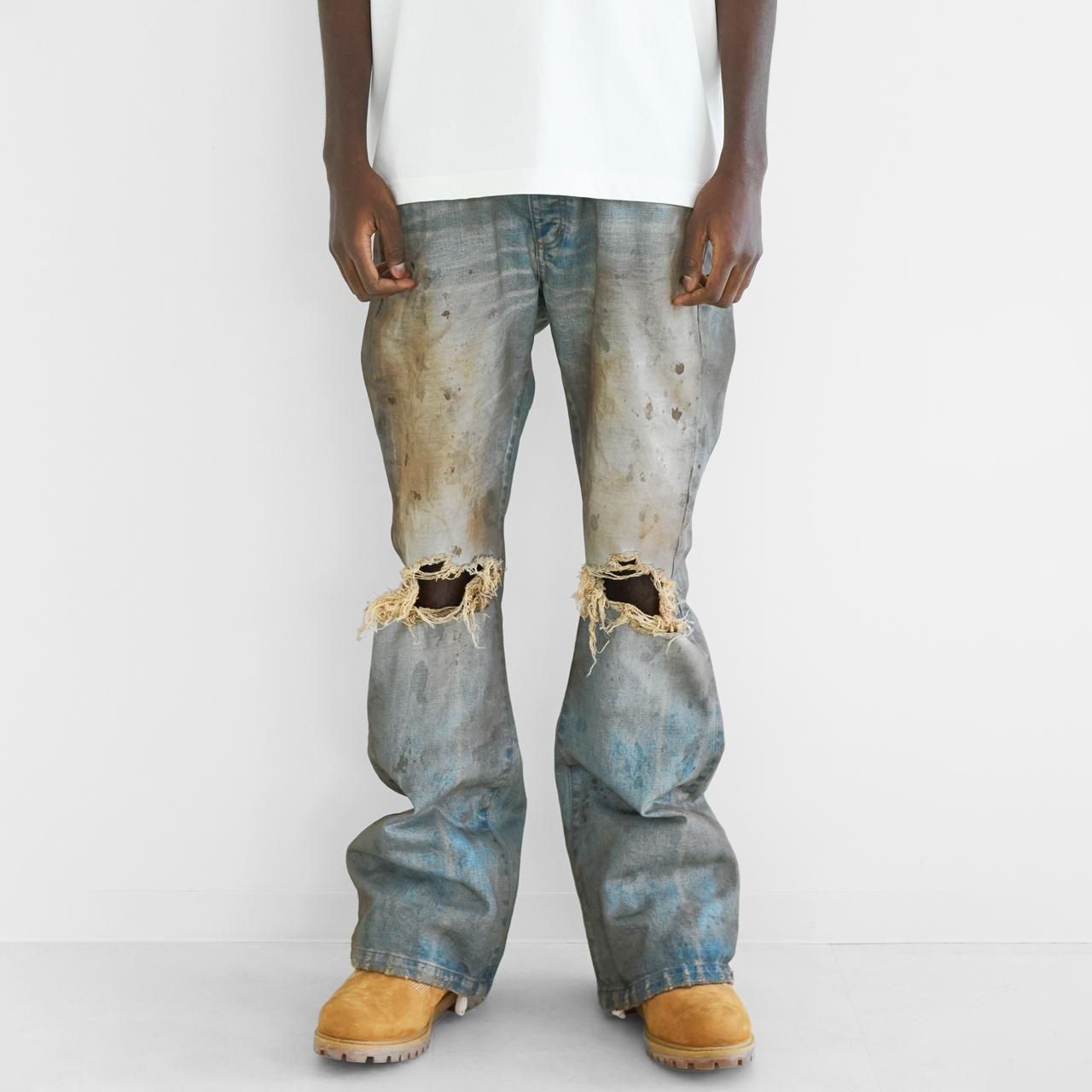 <img class='new_mark_img1' src='https://img.shop-pro.jp/img/new/icons5.gif' style='border:none;display:inline;margin:0px;padding:0px;width:auto;' />MLVINCE () | DISTRESSED FLARE JEANS FADE INDIGO