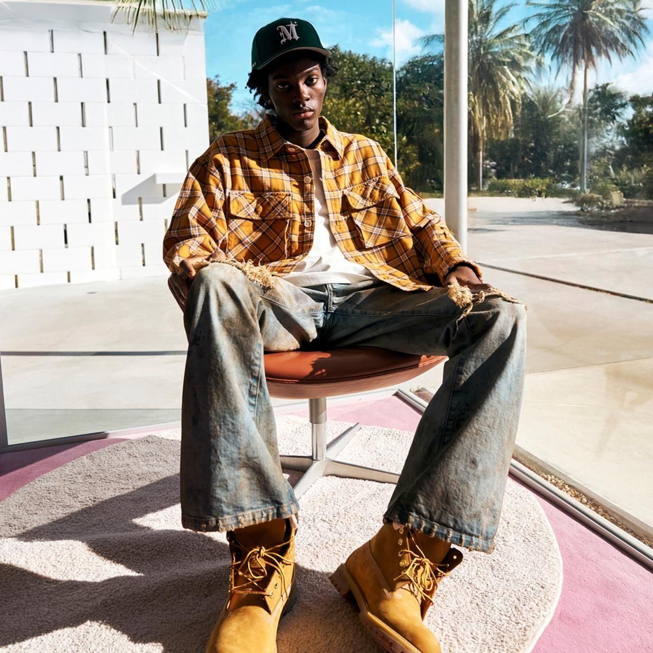 <img class='new_mark_img1' src='https://img.shop-pro.jp/img/new/icons5.gif' style='border:none;display:inline;margin:0px;padding:0px;width:auto;' />MLVINCE () | DISTRESSED FLARE JEANS FADE INDIGO