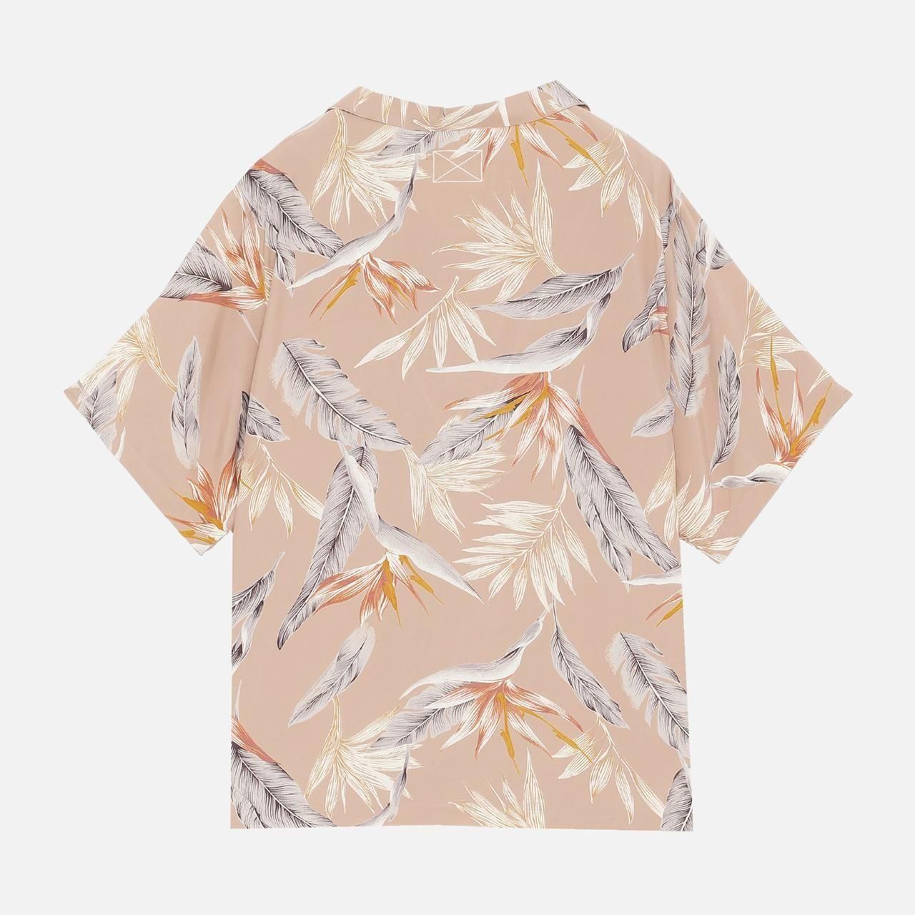 <img class='new_mark_img1' src='https://img.shop-pro.jp/img/new/icons5.gif' style='border:none;display:inline;margin:0px;padding:0px;width:auto;' />MLVINCE () | FLORAL LUX S/S SHIRTS BEIGE