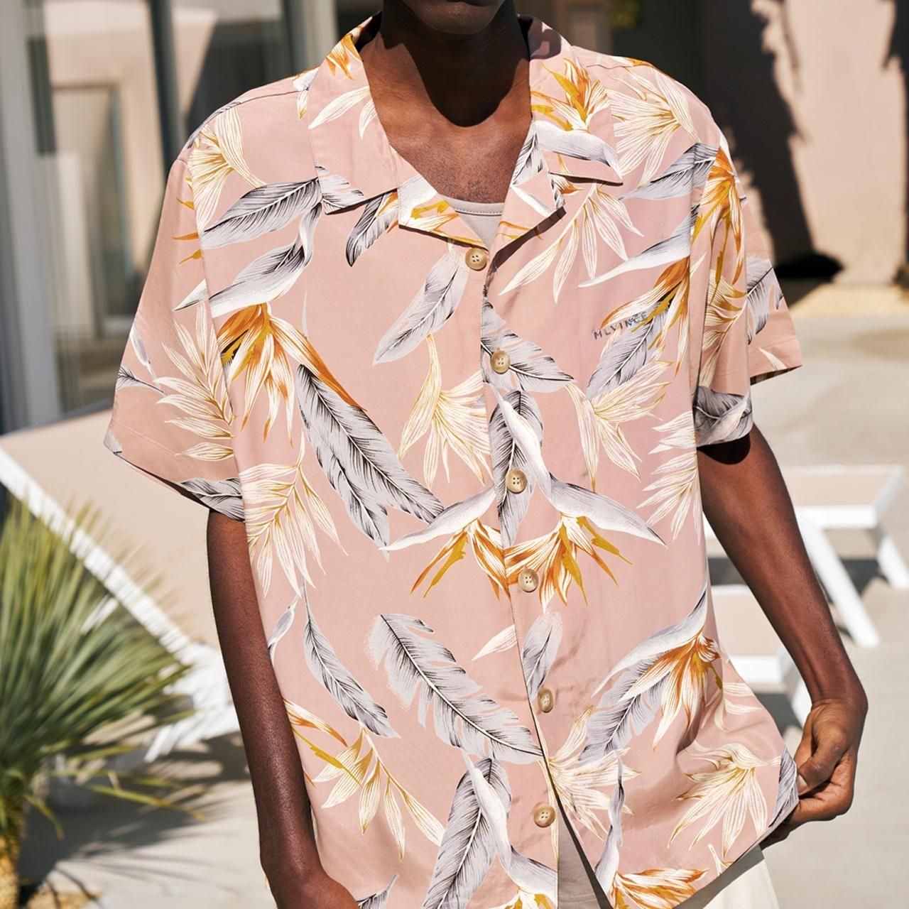 <img class='new_mark_img1' src='https://img.shop-pro.jp/img/new/icons5.gif' style='border:none;display:inline;margin:0px;padding:0px;width:auto;' />MLVINCE () | FLORAL LUX S/S SHIRTS BEIGE