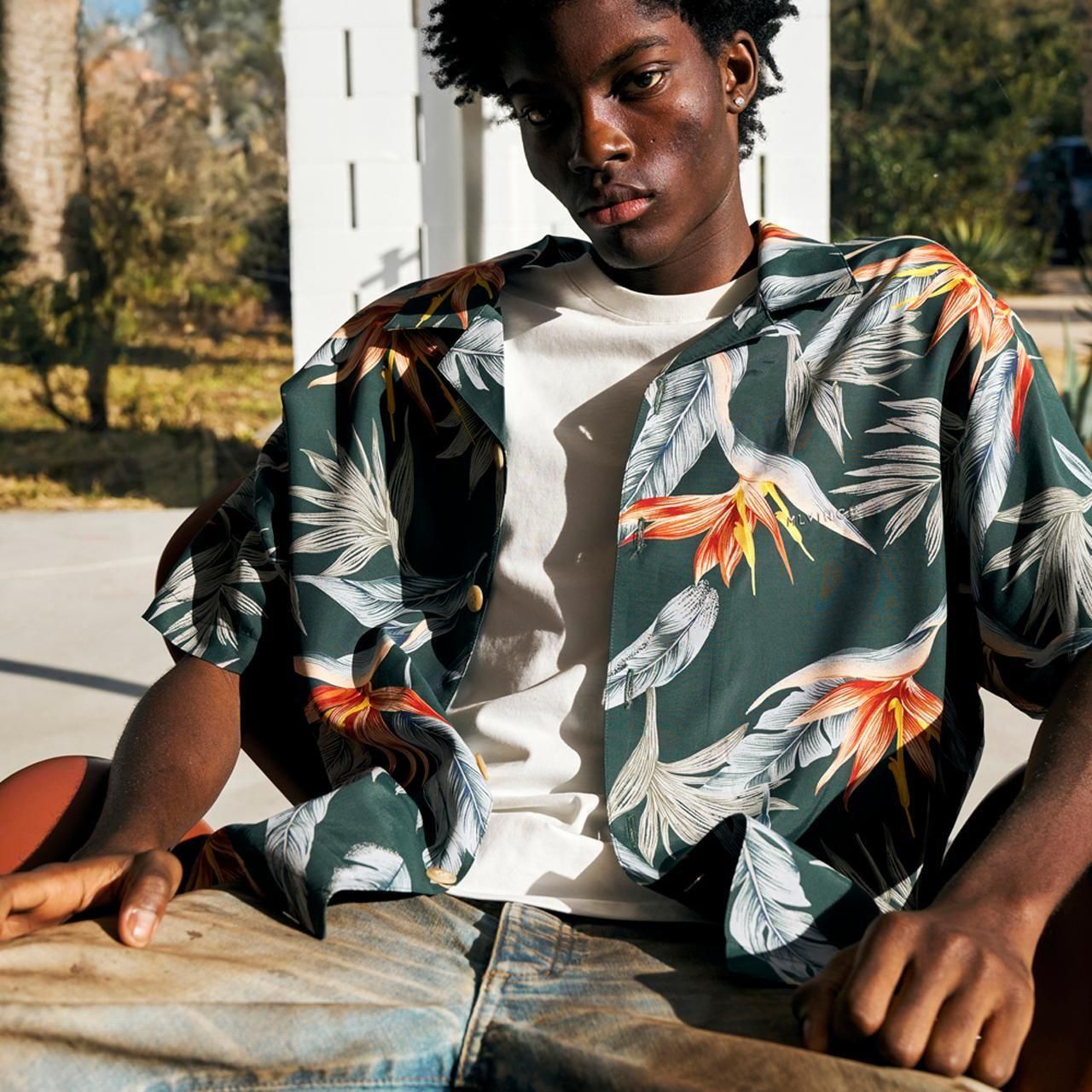 <img class='new_mark_img1' src='https://img.shop-pro.jp/img/new/icons5.gif' style='border:none;display:inline;margin:0px;padding:0px;width:auto;' />MLVINCE () | FLORAL LUX S/S SHIRTS GREEN