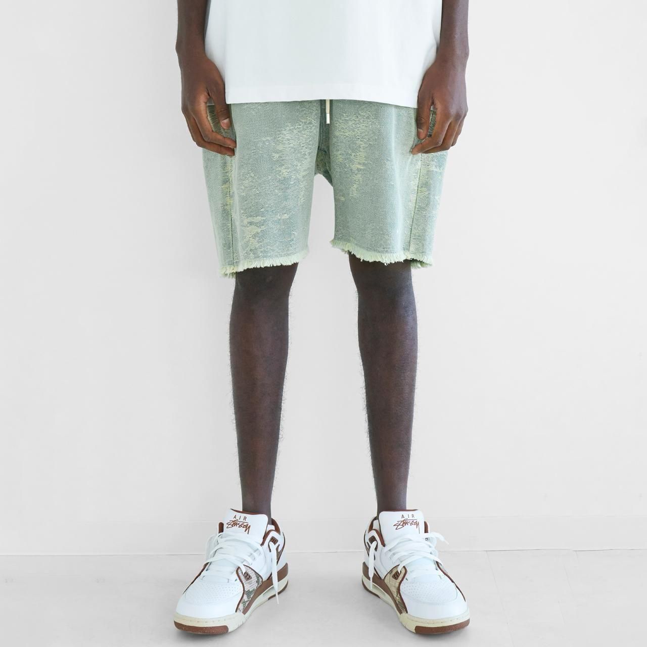 <img class='new_mark_img1' src='https://img.shop-pro.jp/img/new/icons5.gif' style='border:none;display:inline;margin:0px;padding:0px;width:auto;' />MLVINCE () | EASY DENIM SHORTS INDIGO