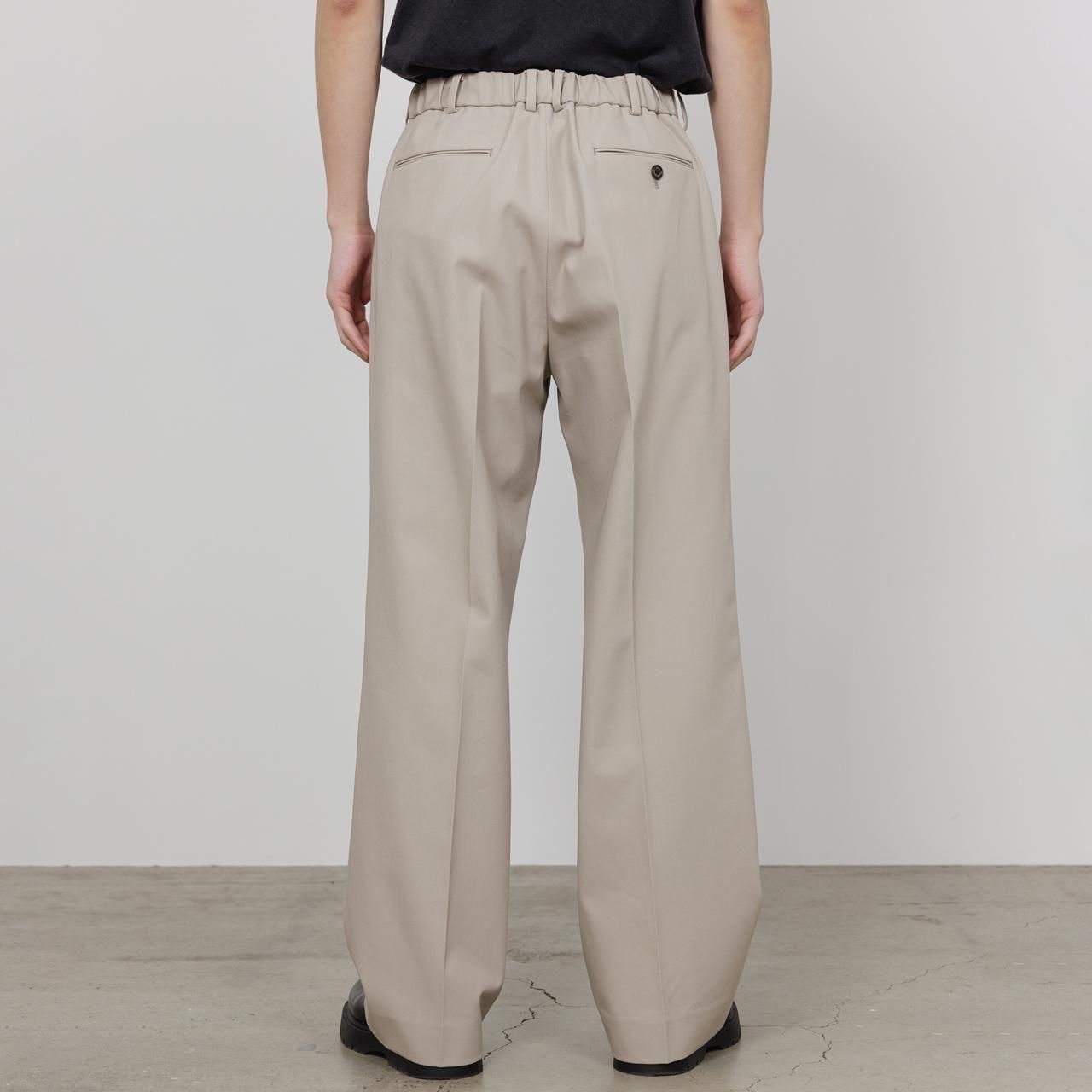 <img class='new_mark_img1' src='https://img.shop-pro.jp/img/new/icons5.gif' style='border:none;display:inline;margin:0px;padding:0px;width:auto;' />MARKAWARE (ޡ)WIDE STRAIGHT TROUSERS LIGHT GRAY -ORGANIC COTTON GABARDINE-