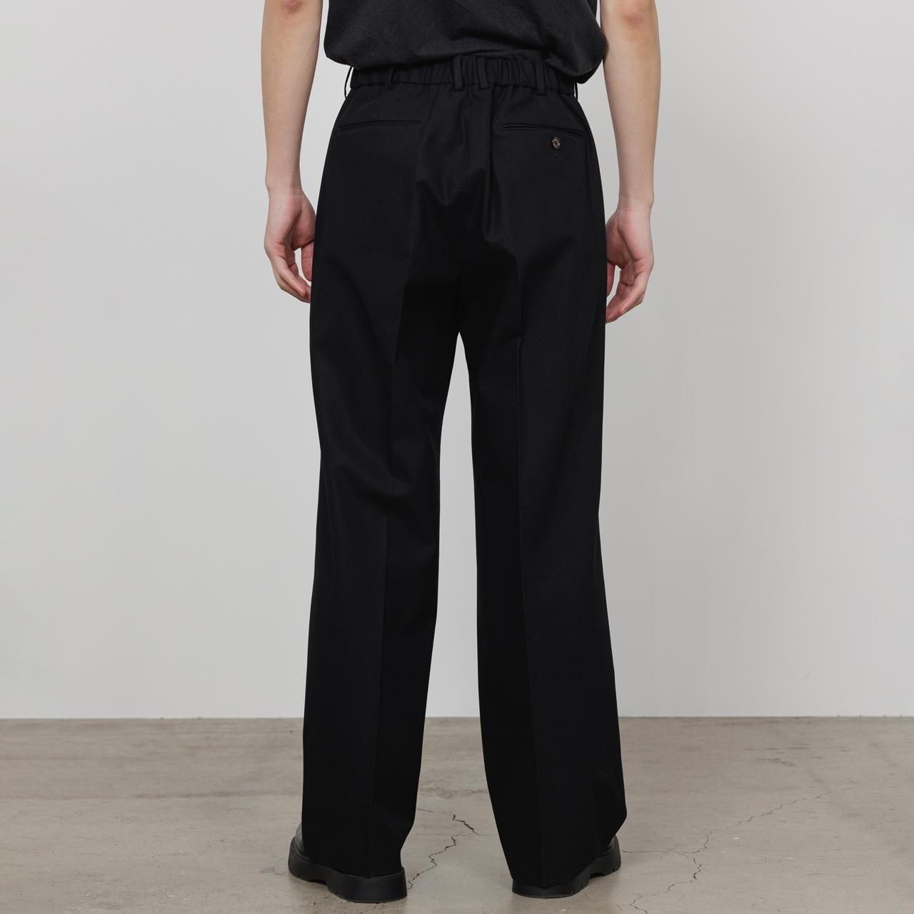 <img class='new_mark_img1' src='https://img.shop-pro.jp/img/new/icons5.gif' style='border:none;display:inline;margin:0px;padding:0px;width:auto;' />MARKAWARE (ޡ)WIDE STRAIGHT TROUSERS BLACK -ORGANIC COTTON GABARDINE-