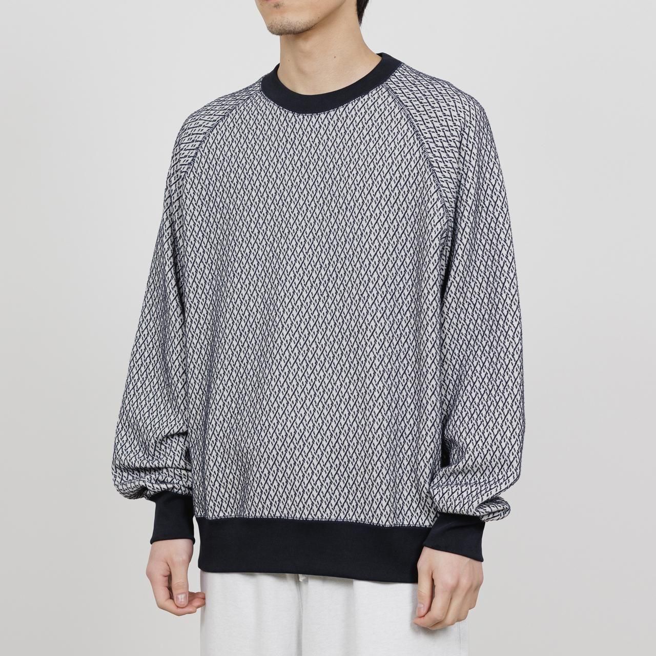 <img class='new_mark_img1' src='https://img.shop-pro.jp/img/new/icons5.gif' style='border:none;display:inline;margin:0px;padding:0px;width:auto;' />marka (ޡ)RAGLAN CREW NECK IVORYNAVY -ORGANIC COTTON GEOMETRIC JACQUARD-