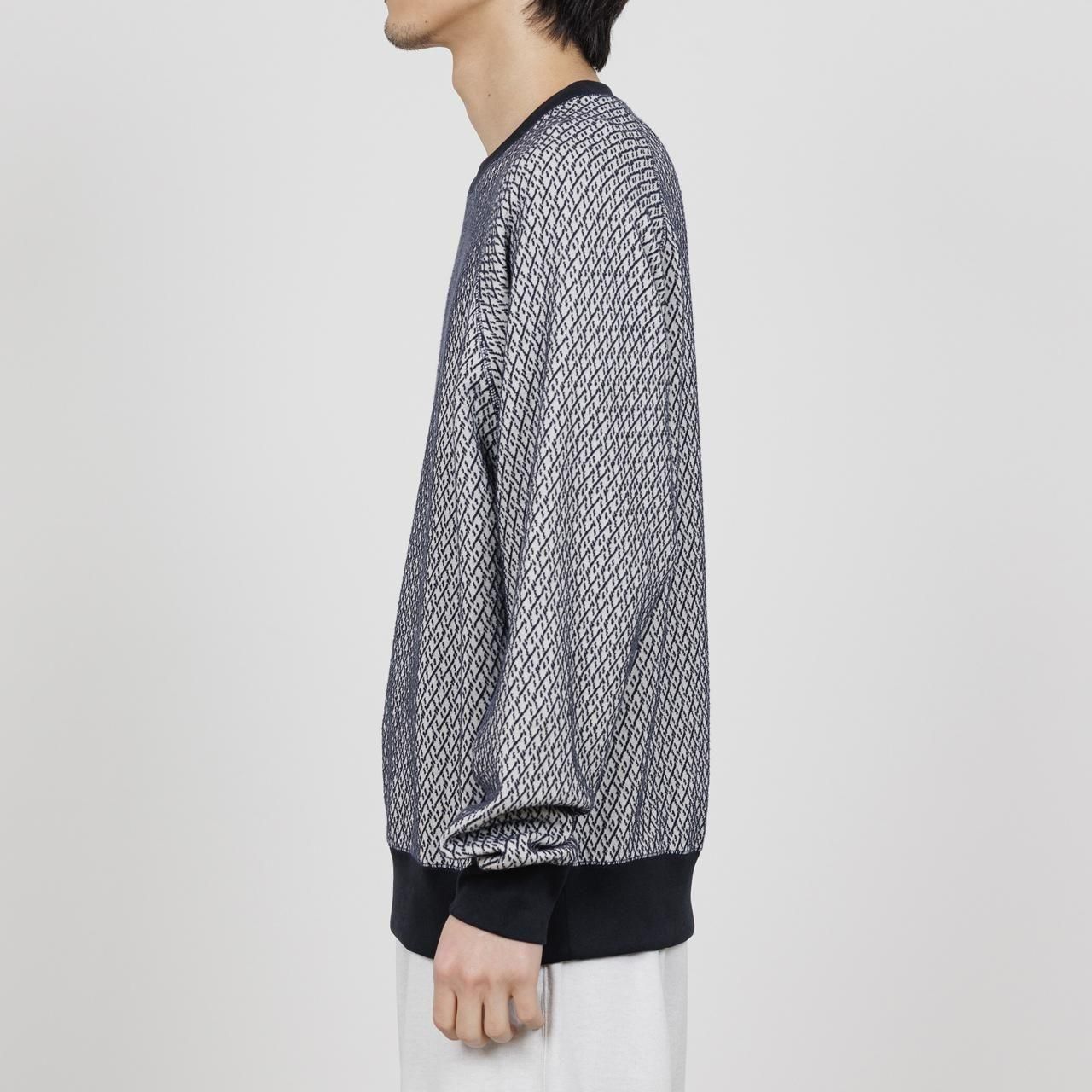 <img class='new_mark_img1' src='https://img.shop-pro.jp/img/new/icons5.gif' style='border:none;display:inline;margin:0px;padding:0px;width:auto;' />marka (ޡ)RAGLAN CREW NECK IVORYNAVY -ORGANIC COTTON GEOMETRIC JACQUARD-