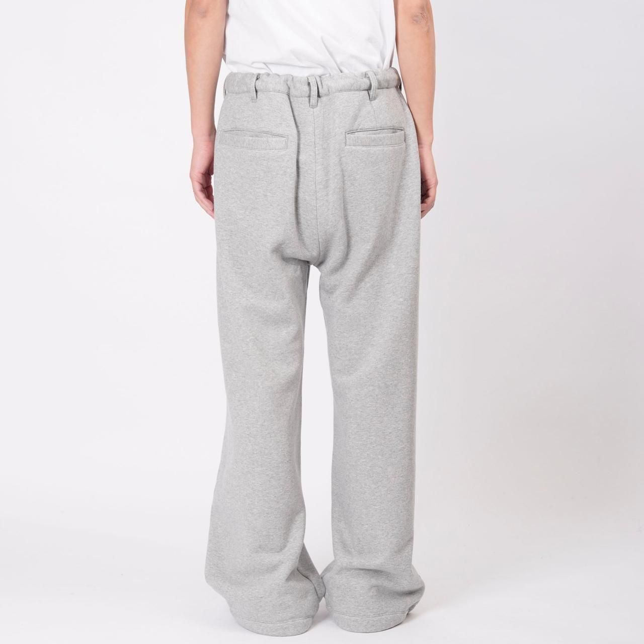 <img class='new_mark_img1' src='https://img.shop-pro.jp/img/new/icons5.gif' style='border:none;display:inline;margin:0px;padding:0px;width:auto;' />UNIVERSAL PRODUCTS (˥Сץ)JAMBERCA SWEAT STARAIGHT PANT GRAY