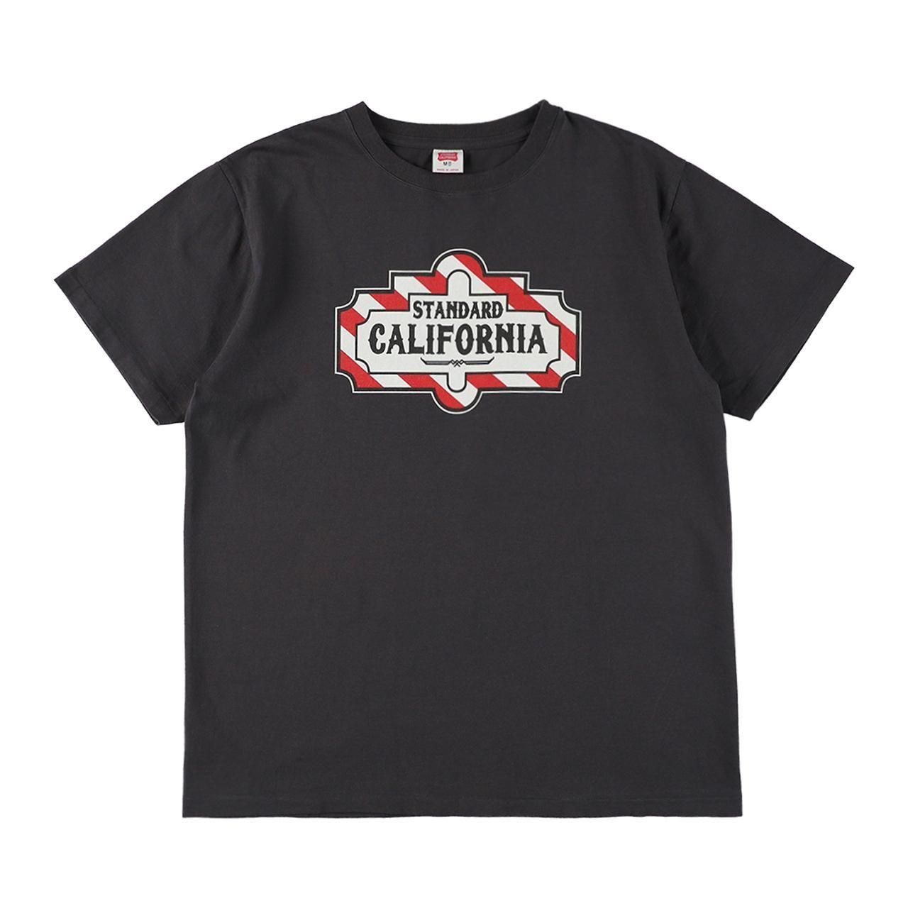 <img class='new_mark_img1' src='https://img.shop-pro.jp/img/new/icons5.gif' style='border:none;display:inline;margin:0px;padding:0px;width:auto;' />STANDARD CALIFORNIA ( ե˥)SD US Cotton Logo Tee Black