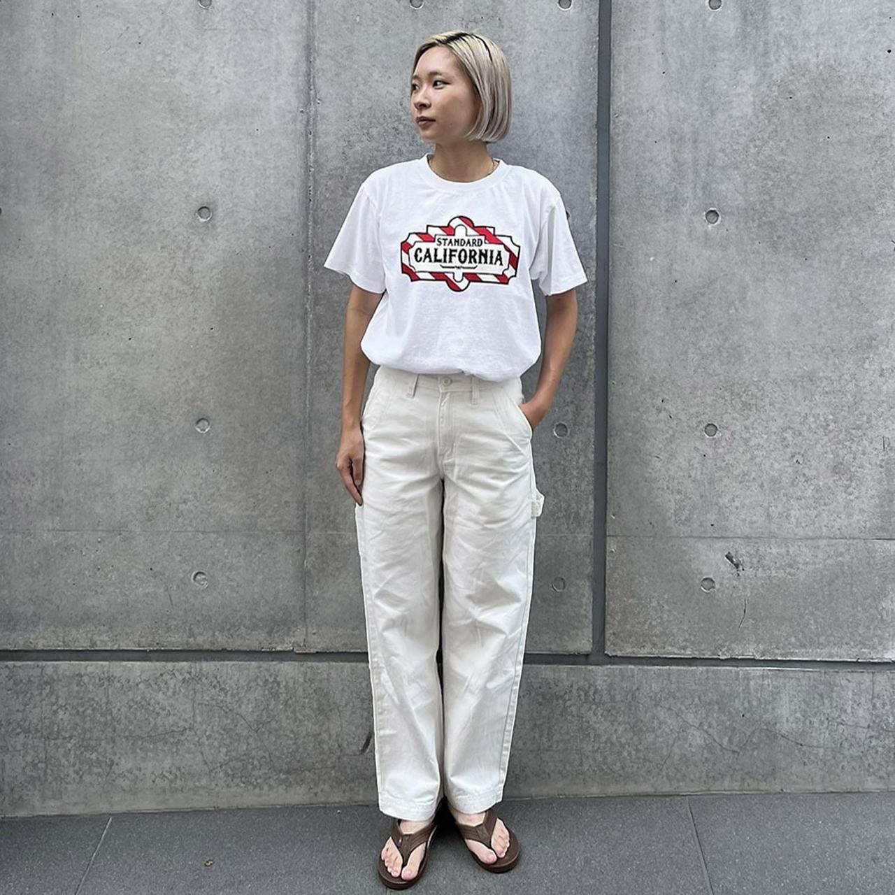<img class='new_mark_img1' src='https://img.shop-pro.jp/img/new/icons5.gif' style='border:none;display:inline;margin:0px;padding:0px;width:auto;' />STANDARD CALIFORNIA ( ե˥)SD US Cotton Logo Tee White