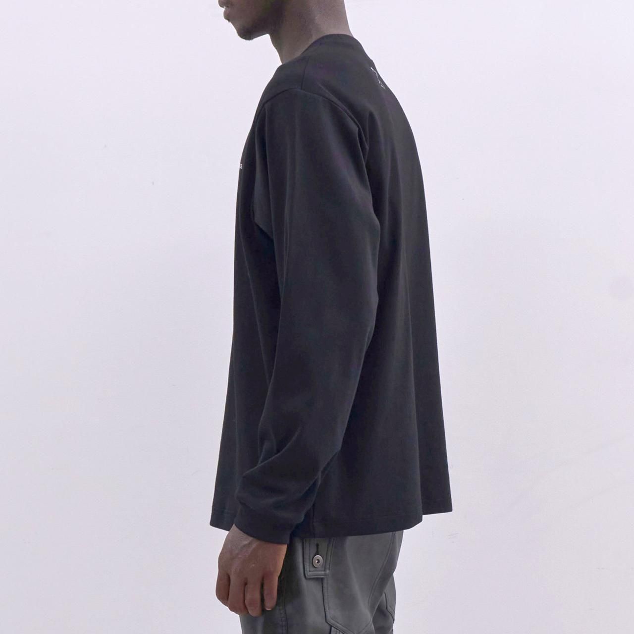 <img class='new_mark_img1' src='https://img.shop-pro.jp/img/new/icons5.gif' style='border:none;display:inline;margin:0px;padding:0px;width:auto;' />MLVINCE () | CLASSIC LOGO L/S TEE BLACK