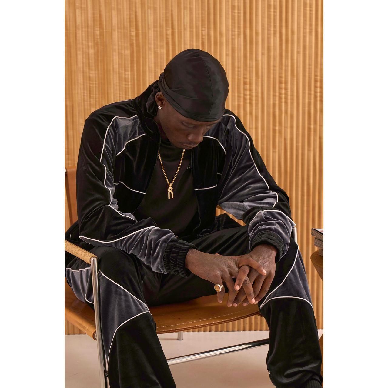 <img class='new_mark_img1' src='https://img.shop-pro.jp/img/new/icons5.gif' style='border:none;display:inline;margin:0px;padding:0px;width:auto;' />MLVINCE () |  VELOR TRACK PANTS BLACK