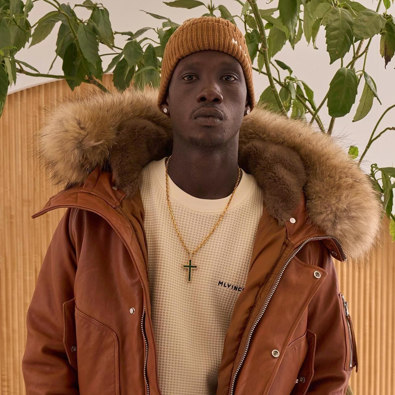 <img class='new_mark_img1' src='https://img.shop-pro.jp/img/new/icons5.gif' style='border:none;display:inline;margin:0px;padding:0px;width:auto;' />MLVINCE () |  CLASSIC LOGO RIBBED BEANIE BROWN