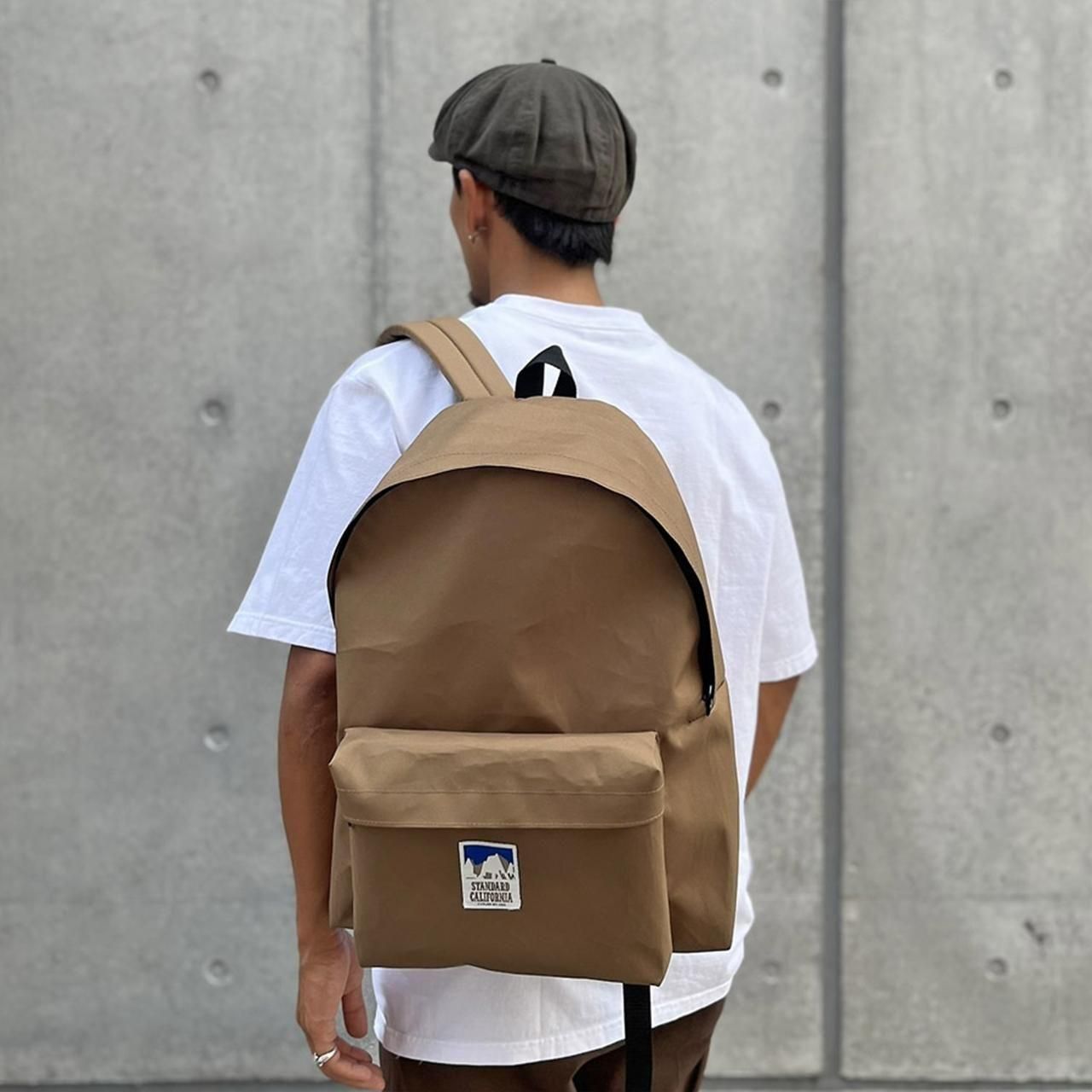 <img class='new_mark_img1' src='https://img.shop-pro.jp/img/new/icons5.gif' style='border:none;display:inline;margin:0px;padding:0px;width:auto;' />STANDARD CALIFORNIA ( ե˥)SD Daypack Beige