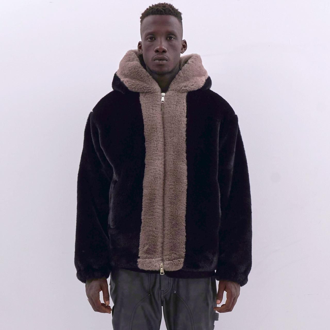 <img class='new_mark_img1' src='https://img.shop-pro.jp/img/new/icons5.gif' style='border:none;display:inline;margin:0px;padding:0px;width:auto;' />MLVINCE () |  FAUX FUR JACKET BLACK