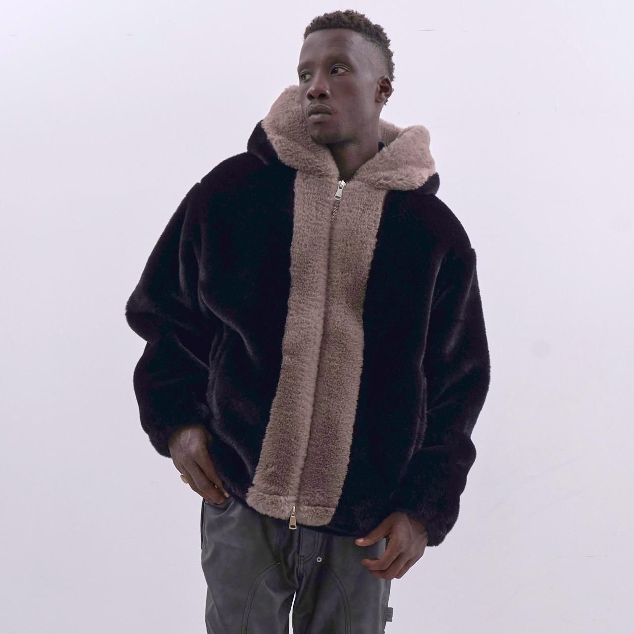 <img class='new_mark_img1' src='https://img.shop-pro.jp/img/new/icons5.gif' style='border:none;display:inline;margin:0px;padding:0px;width:auto;' />MLVINCE () |  FAUX FUR JACKET BLACK