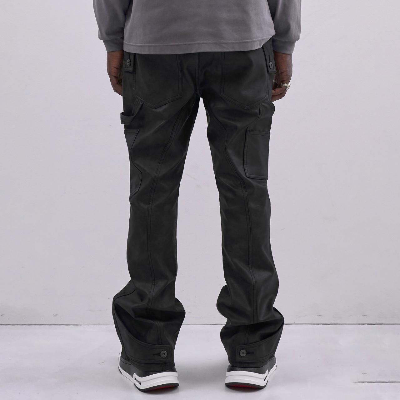 <img class='new_mark_img1' src='https://img.shop-pro.jp/img/new/icons5.gif' style='border:none;display:inline;margin:0px;padding:0px;width:auto;' />MLVINCE () |  FAUX LEATHER HOLSTER PANTS BLACK