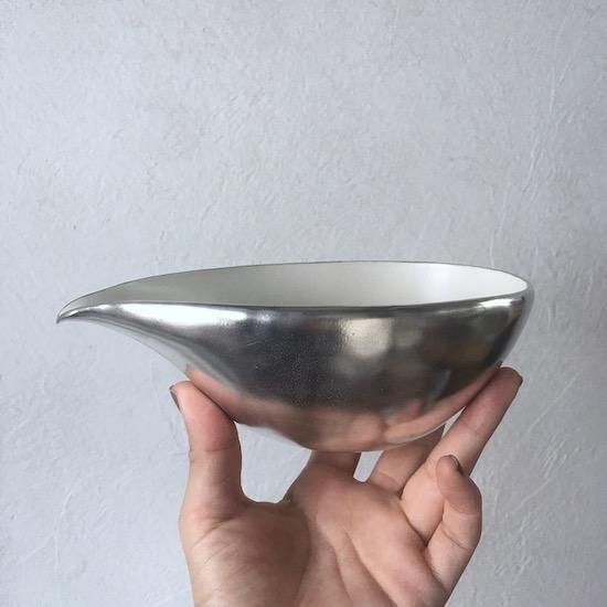 Kalonji井口裕章 銀彩×白 片口(M) - Rikka Knot うつわ・こまもの屋