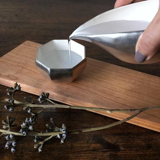 Kalonji井口裕章 銀彩×白 片口(M) - Rikka Knot うつわ・こまもの屋