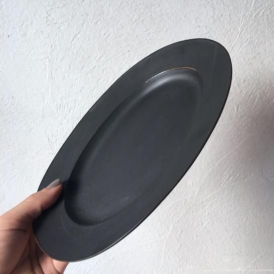 Kalonji 井口裕章さん 木甲皿 2枚　白磁 Kalonji 井口裕章さん 木甲皿 2枚 白磁 夏の暑さが少し