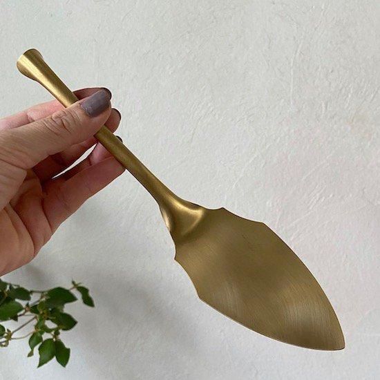 藤田永子 真鍮 ケーキサーバー - Rikka Knot うつわ・こまもの屋