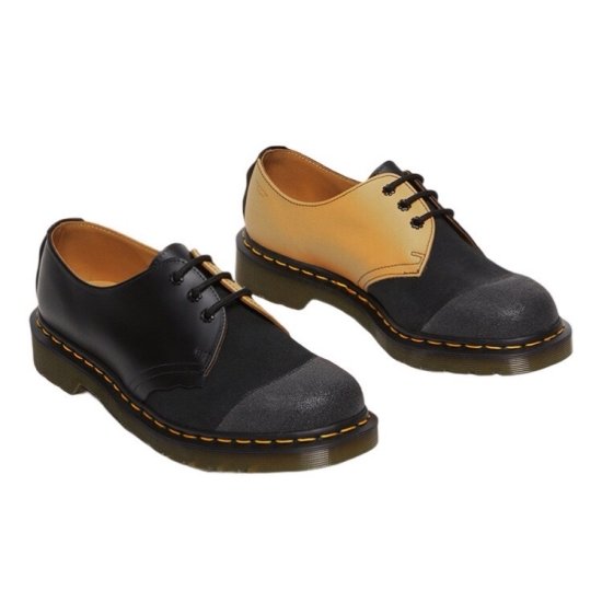 【Dr.Martens/ドクターマーチン】MIE 1461 REVERSE 3 HOLE SHOES(BLACK) -  「PLACE/プレイス」UNUSED、is-ness、C.E、BlackEyePatch、HELLRAZOR、SON OF THE  CHEESE等通販・正規取扱店 | 青森市