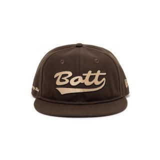 <img class='new_mark_img1' src='https://img.shop-pro.jp/img/new/icons44.gif' style='border:none;display:inline;margin:0px;padding:0px;width:auto;' />BoTT/ܥåȡx NEW ERA RC950 BoTT(Brown)