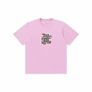 <img class='new_mark_img1' src='https://img.shop-pro.jp/img/new/icons44.gif' style='border:none;display:inline;margin:0px;padding:0px;width:auto;' />BlackEyePatch/֥åѥåKISSES ON OG LABEL TEE PINK
