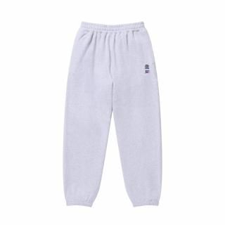 <img class='new_mark_img1' src='https://img.shop-pro.jp/img/new/icons44.gif' style='border:none;display:inline;margin:0px;padding:0px;width:auto;' />【BlackEyePatch/ブラックアイパッチ】SMALL OG ”PRO COTTON” SWEAT PANTS ASH