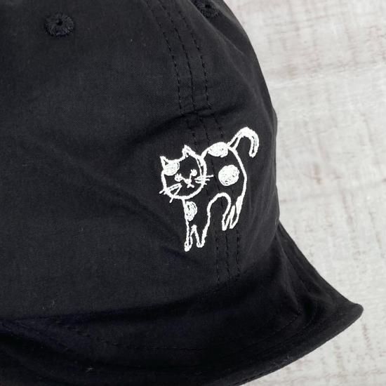 再値下げ〉キッズ【NEEDLE WORKS】 ねこ刺繍ギャバCAP 〈2123209 再値下げ〉キッズ【NEEDLE WORKS】 ねこ刺繍ギャバCAP 〈2123209
