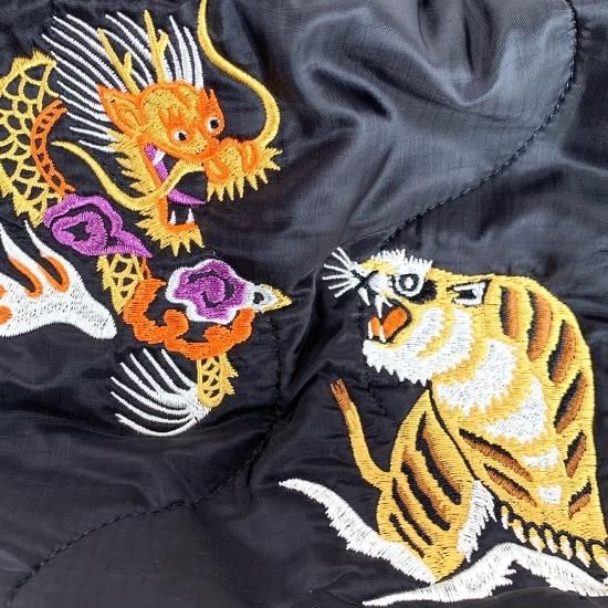 ◆MICHAA ベルテッドキルティング刺繍ロングパディング ベージュ キルティングロングジャケット