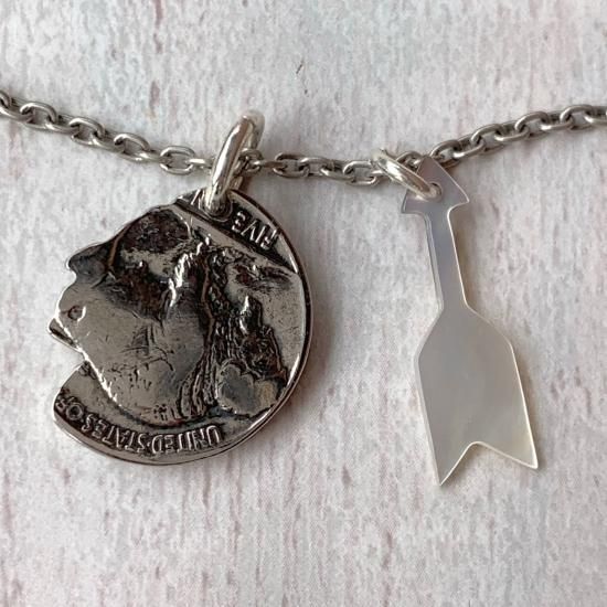 ペンダント 5¢ ネイティブアメリカン&シェルアロー 〈N-674 ペンダント 5¢ ネイティブアメリカン&シェルアロー 〈N-674