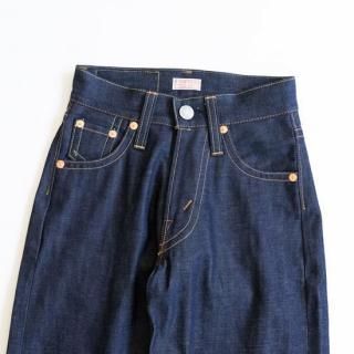 <img class='new_mark_img1' src='https://img.shop-pro.jp/img/new/icons13.gif' style='border:none;display:inline;margin:0px;padding:0px;width:auto;' />KOOKY ZOOJUVENILE DENIM PANTS RIGIDɡΥꥸåɡ