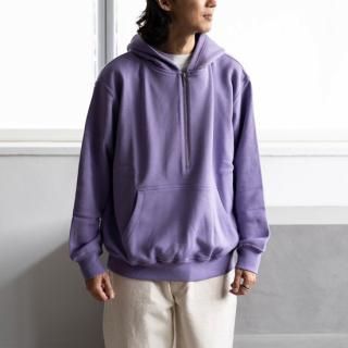 <img class='new_mark_img1' src='https://img.shop-pro.jp/img/new/icons20.gif' style='border:none;display:inline;margin:0px;padding:0px;width:auto;' />REVERBERATEHALF ZIP HOODY2Ÿ