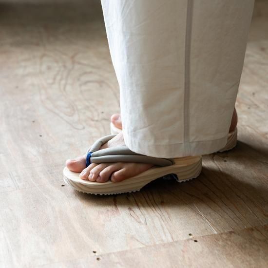 221VILLAGE 下駄 - Maiden Voyage