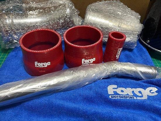 アバルト500・595 FORGE MOTORSPORT INDUCTION KIT FOR ABARTH