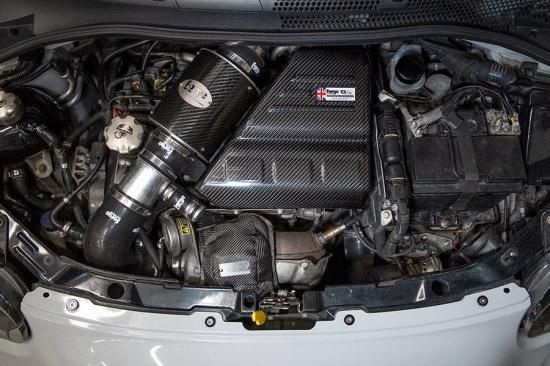 ABARTH 500/595/695用 FORGE MOTORSPORT カーボンファイバー