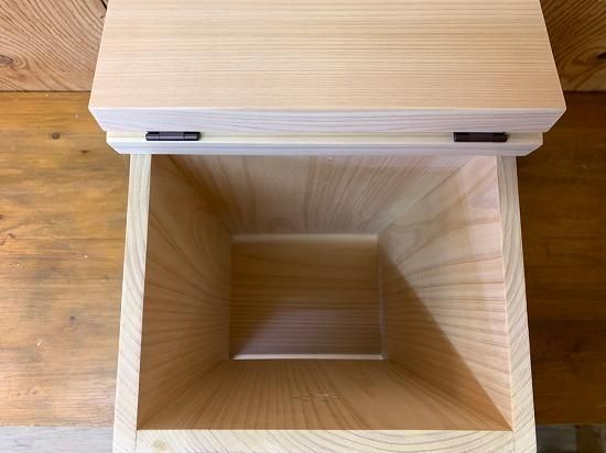 ペットシートストッカー 肉球くりぬき w22d18h40cm - Angel's Dust Pet