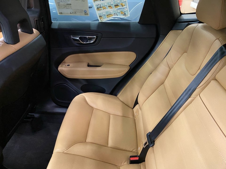 XC60（2018年）【ボルボ】の後部座席