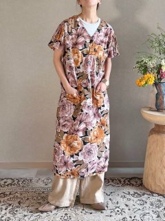 <img class='new_mark_img1' src='https://img.shop-pro.jp/img/new/icons14.gif' style='border:none;display:inline;margin:0px;padding:0px;width:auto;' />Vintage cotton flower asymmetry button dress