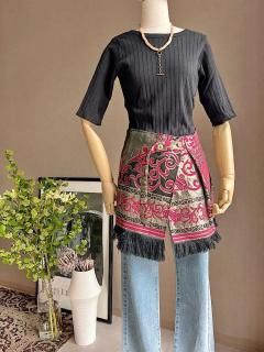 <img class='new_mark_img1' src='https://img.shop-pro.jp/img/new/icons14.gif' style='border:none;display:inline;margin:0px;padding:0px;width:auto;' />Newment Vintage arabic rug skirtNo.19