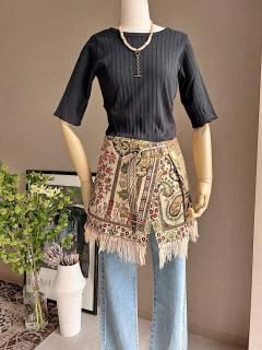 <img class='new_mark_img1' src='https://img.shop-pro.jp/img/new/icons14.gif' style='border:none;display:inline;margin:0px;padding:0px;width:auto;' />Newment Vintage arabic rug skirtNo.16
