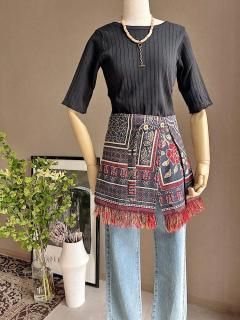 <img class='new_mark_img1' src='https://img.shop-pro.jp/img/new/icons14.gif' style='border:none;display:inline;margin:0px;padding:0px;width:auto;' />Newment Vintage arabic rug skirtNo.15