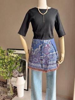 <img class='new_mark_img1' src='https://img.shop-pro.jp/img/new/icons14.gif' style='border:none;display:inline;margin:0px;padding:0px;width:auto;' />Newment Vintage arabic rug skirtNo.14