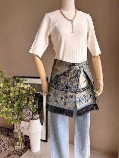 <img class='new_mark_img1' src='https://img.shop-pro.jp/img/new/icons14.gif' style='border:none;display:inline;margin:0px;padding:0px;width:auto;' />Newment Vintage arabic rug skirtNo.7
