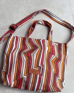 <img class='new_mark_img1' src='https://img.shop-pro.jp/img/new/icons14.gif' style='border:none;display:inline;margin:0px;padding:0px;width:auto;' />Newment 70's vintage pile gown BAG No.9