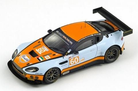 【めっちゃ変わる】 □スパークモデル アストンマーティン 2011 1/43 どぎつ レーシングカー