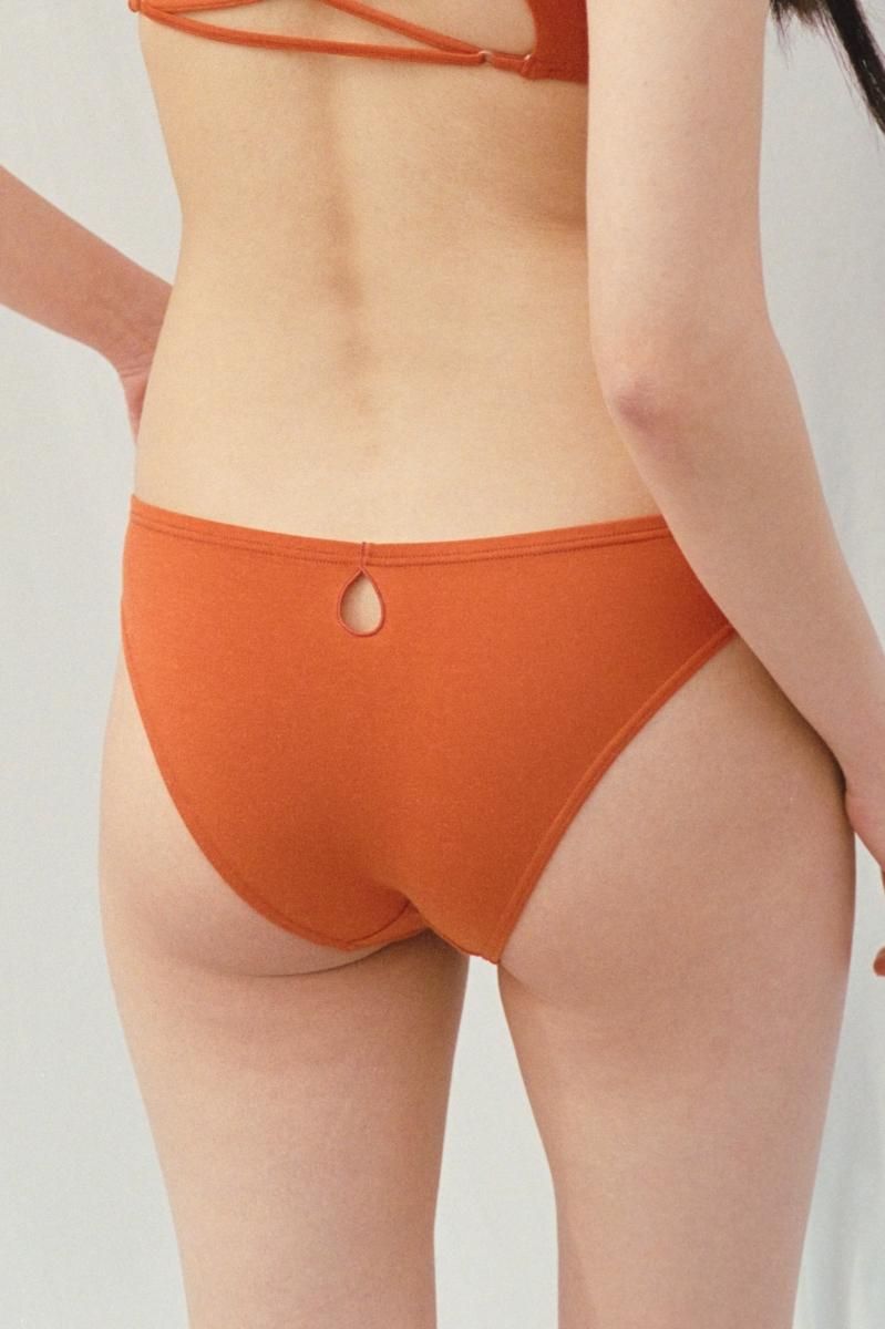 S004 ( DEW DROP SHORTS ) 